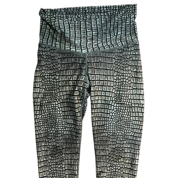 Niyama Sol black snakeskin leggings size S Rare no longer in print - Picture 2 of 4